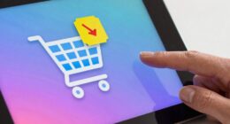 coupon disappears when quantity changes